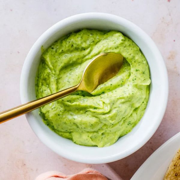 Making Avocado-Mayonnaise: A Delicious and Healthy Alternative