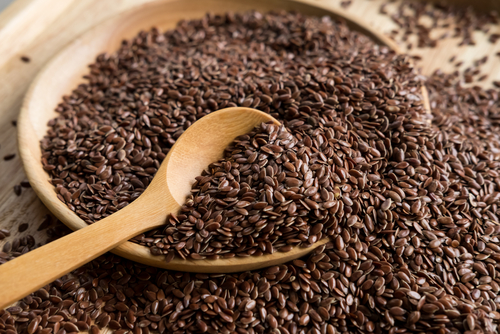 Flaxseeds: Nature’s Secret to Smoothing Wrinkles and Refreshing Your Eyes