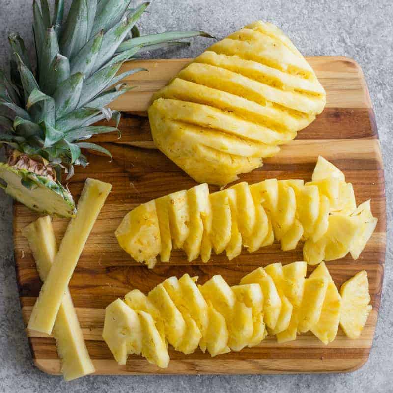 The Pineapple Trick: Effortless Cutting Without Peeling