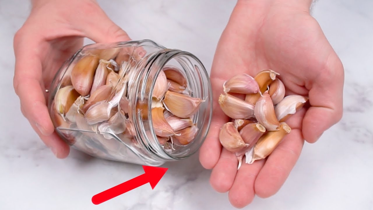 The Ultimate Garlic Storage Solution: Easy and Effective!