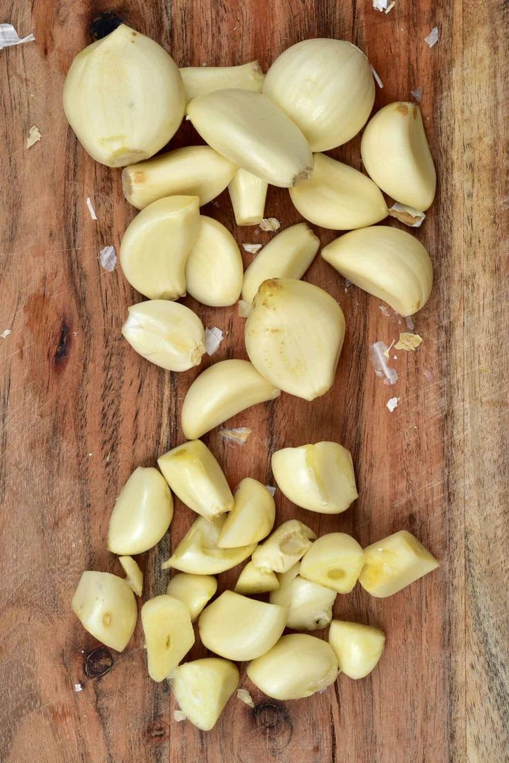 Unveiling Secret Garlic Tricks: Life Hacks for Easy Peeling and Quick Prep!