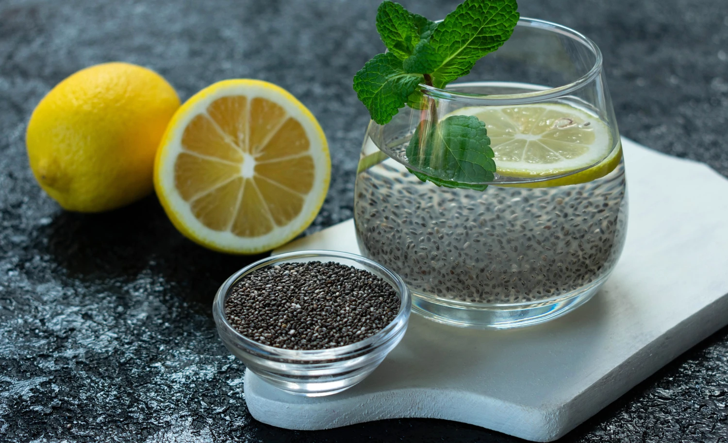 Shedding Pounds Quickly: Your Guide to Losing 5kg with a Fat Burner Drink featuring Chia Seeds