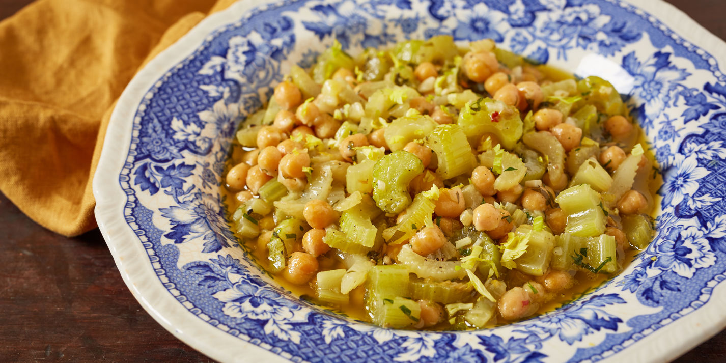 A Must-Try Dish for Every Age: Chickpeas and Celery Root Delight!