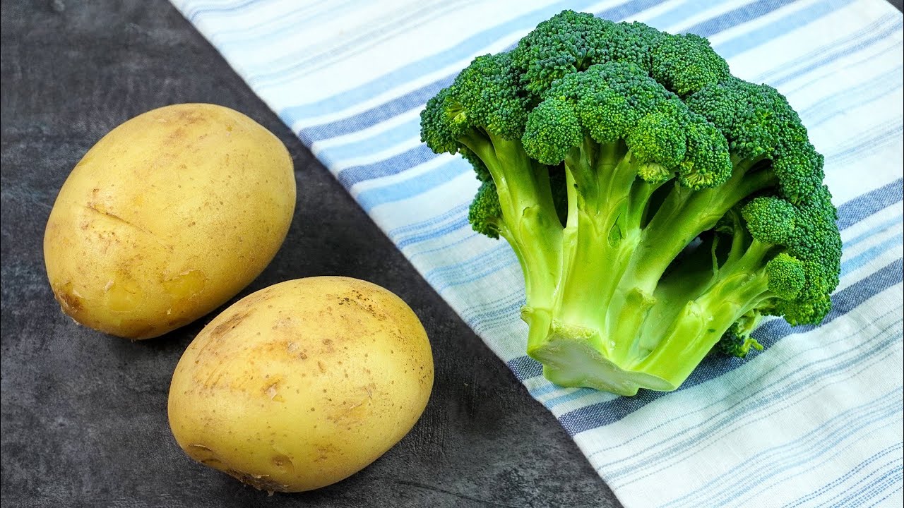 Flavorful Broccoli and Potatoes: A Simple and Healthy Dinner Recipe